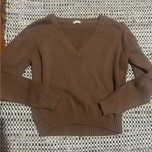 Brandy brown v neck sweater